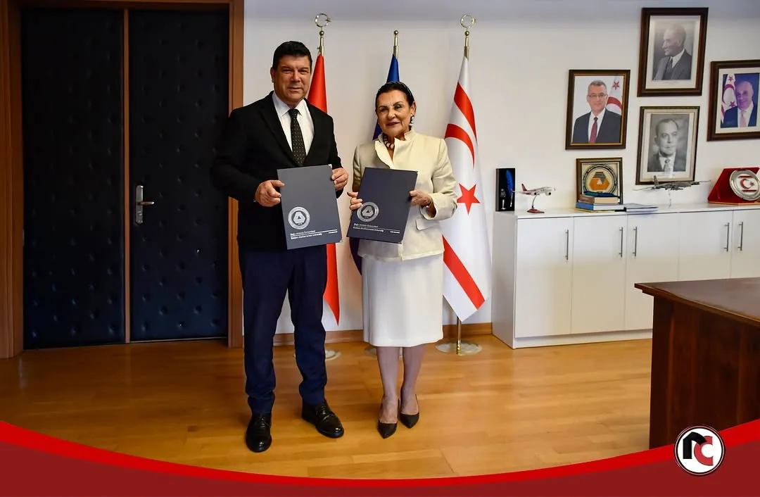 Ramadan Cemil ve Doğu Akdeniz Üniversitesi protokol imzası